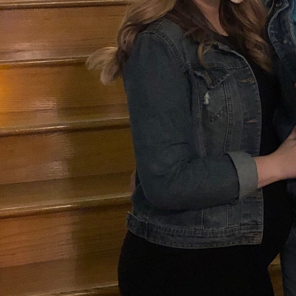 Distressed denim jacket - Picture 5 of 5